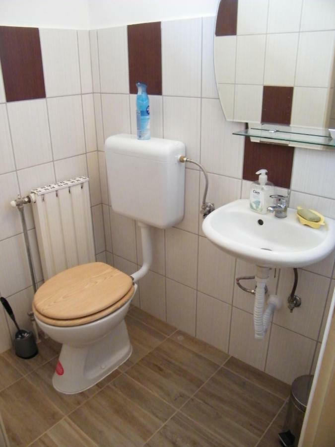 Pal Utcai Apartman Мишкольц Экстерьер фото