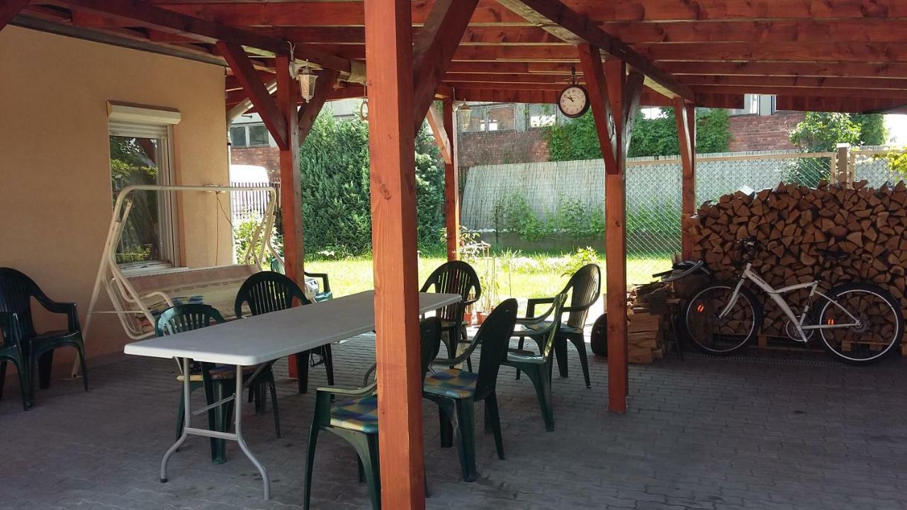 Pal Utcai Apartman Мишкольц Экстерьер фото